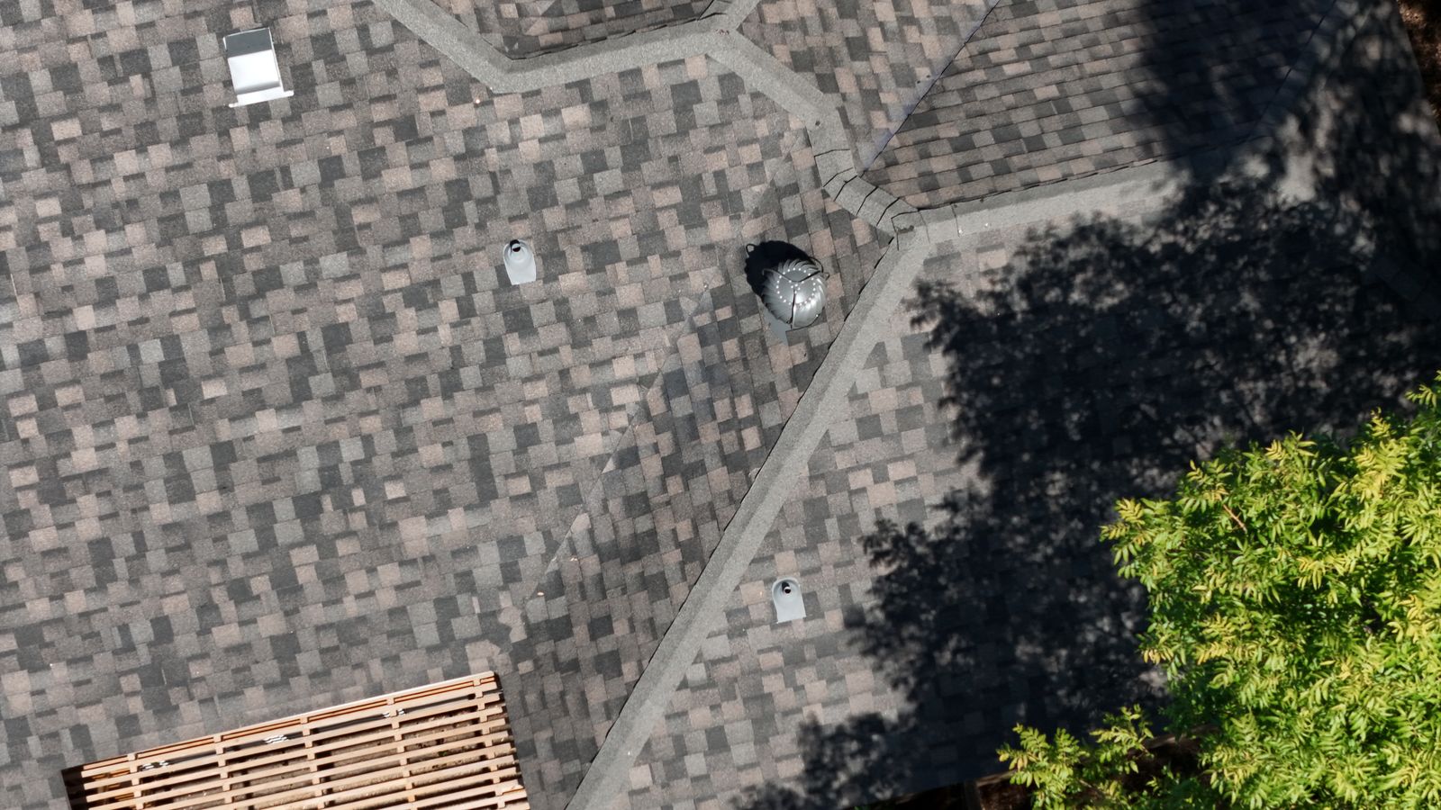 Completed Prestige roof in Weather Wood shingles