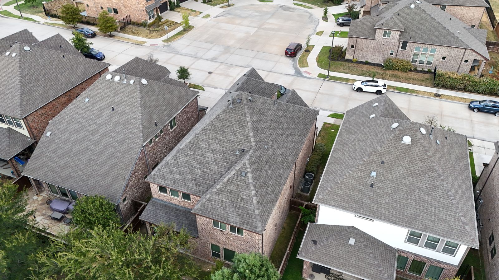 Completed Prestige roof in Weather Wood shingles